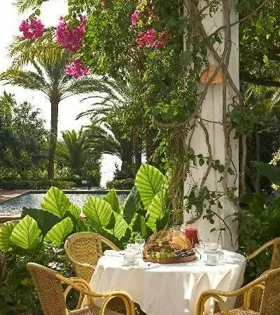 Hotel Hurricane